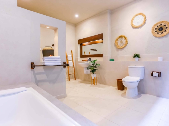 Beraban Seminyak Luxury Bath Retreat